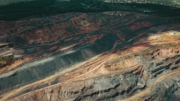 Carrière Carrière Minerai Fer Mine Ciel Ouvert Énorme Vidéo Aérienne — Video