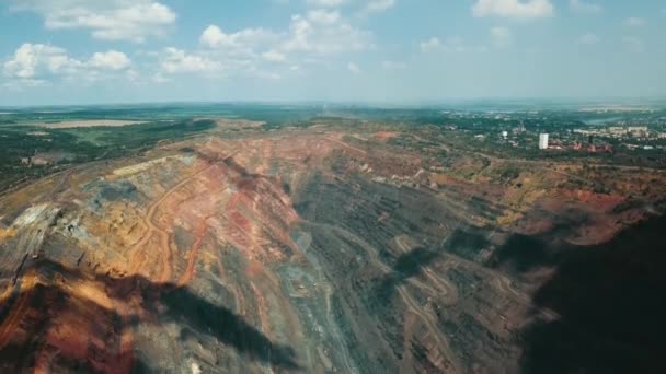 Cantera Mineral Hierro Cantera Cielo Abierto Minería Enorme Vídeo Aéreo — Vídeos de Stock