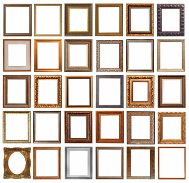 Beyaz arka planda izole edilmiş antika altın kaplama tabloların çerçeveleri