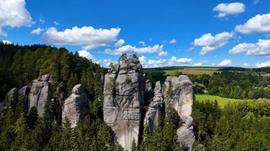 Benzersiz kayalar dağ Adrspasske skaly Ulusal Park Adrszpach, Çek Cumhuriyeti