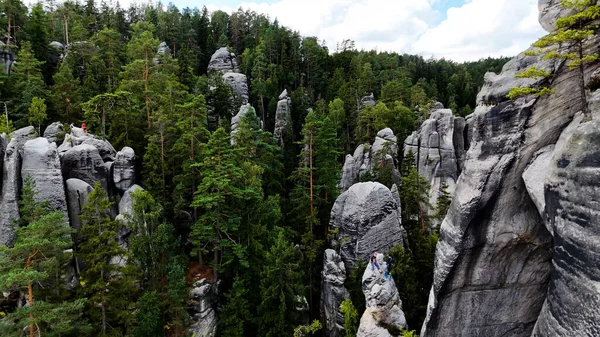 Benzersiz kayalar dağ Adrspasske skaly Ulusal Park Adrszpach, Çek Cumhuriyeti