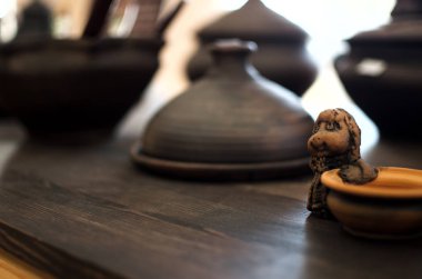 Ukraynalı kaplar topraktan yapılmış bir büyük seyahat Hatıra vardır