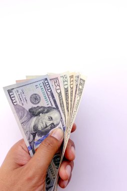 Arka plan için elinizdeki banknotu kapatın