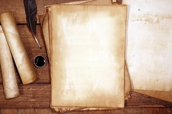 Papel Viejo Sobre Textura Madera Marrón Con Pluma Tinta — Foto de Stock