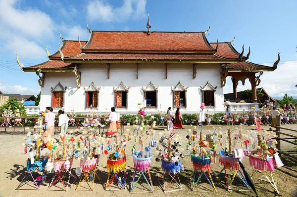 Chiang Mai Thajsko Září 2018 Buddhisté Dělají Náboženský Obřad Penězi — Stock fotografie