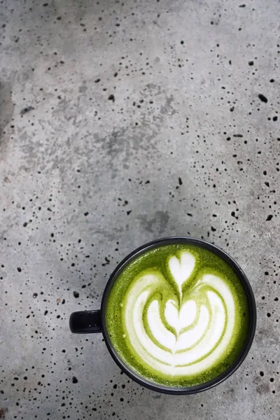 Arka Plan Için Bir Fincan Yeşil Çay Matcha Latte — Stok fotoğraf