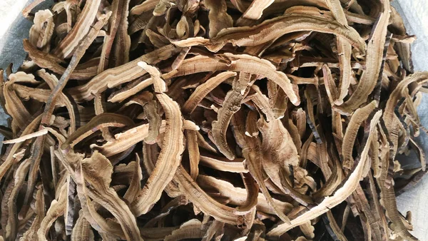 Přírodní Větve Kůru Pro Rostlinné Léčivé Přípravky Nasucho Pozadí — Stock fotografie