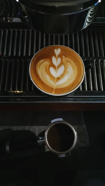 Uma Xícara Café Arte Latte — Fotografia de Stock