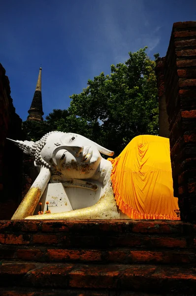 Estatua Buda Blanca Acostada Wat Khun Inthapramun Provincia Ang Thong —  Fotos de Stock