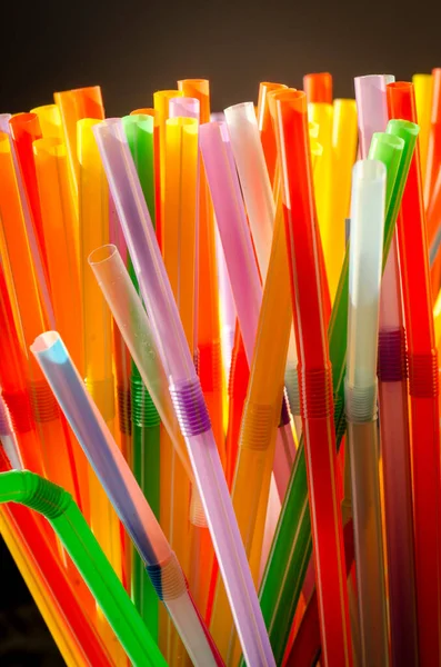 Bir demet Plastik İçme Çubuğu