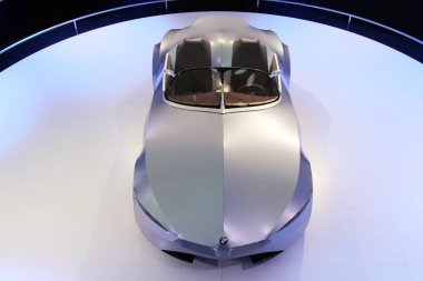 München, Almanya - 12 Nisan 2012: Konsept otomobil, Bmw Gina ışık vizyoner sloganı 