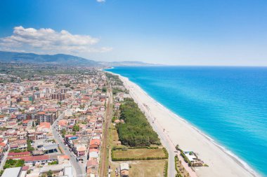 Calabria 'daki Locri' nin hava görüntüsü