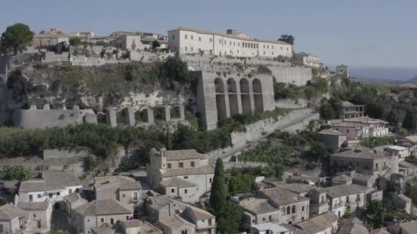 Video Gerace Kaupunki Calabria Historiallinen Arkkitehtuuri Rakennuksia tekijänoikeusvapaa kuvapankkivideo