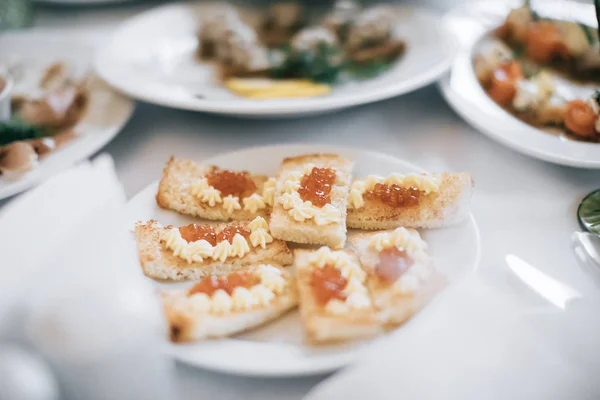 Pancake Dengan Kaviar Merah — Stok Foto