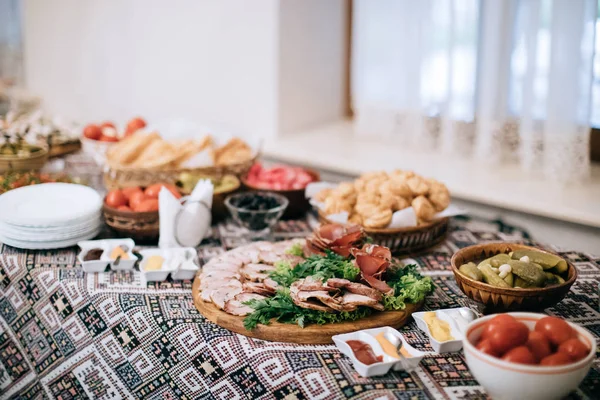 Düğün Masaya Catering Üzerinde Aperatifler — Stok fotoğraf