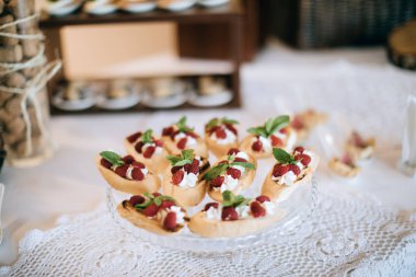 Lezzetli Düğün Tablo ayarı bruschettas