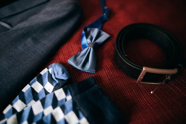 Set Pakaian Mode Pria Dan Aksesoris Dalam Warna Biru — Stok Foto