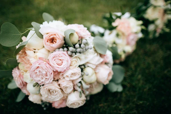 Beautiful Wedding Bouquet Bride Garden — Stock Photo, Image