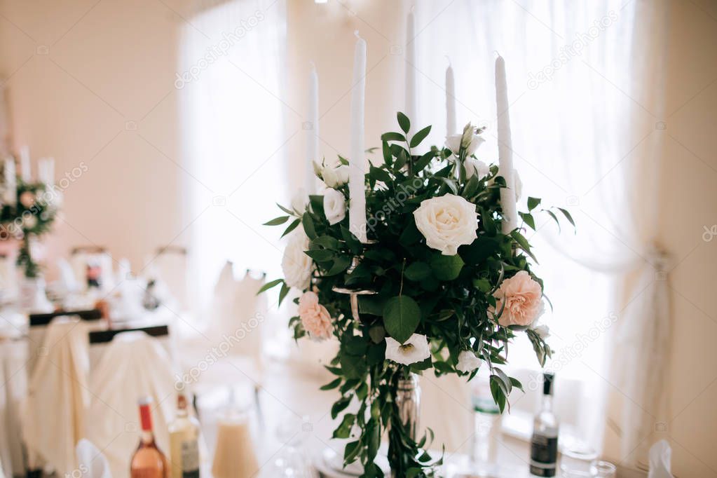 elegant wedding table setting in restaurant