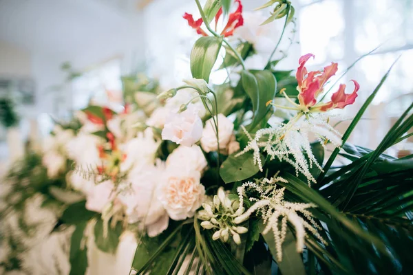 Decorações Casamento Restaurante São Flores Frescas — Fotografia de Stock