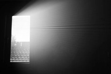 Venedik körü boyunca güneş ışınları