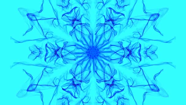 明るい青の背景に青フラクタル六角形の飾り。ゆっくり落ち着いた組成の真ん中に動き、青い光線 — ストック動画