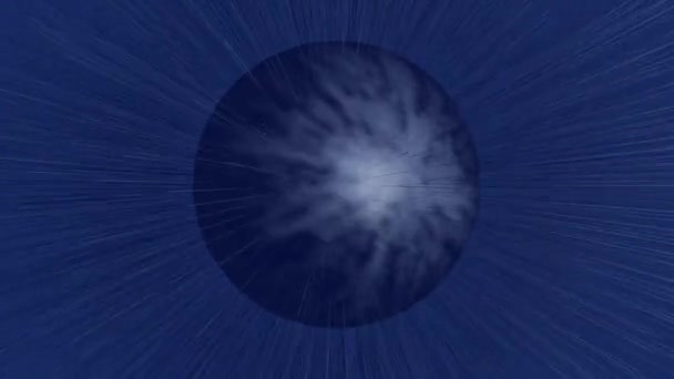 Una bola azul oscuro con una textura plateada irradiando rayos en un espacio azul oscuro. Animación HUD, motivo de ciencia ficción, video de fantasía 3d — Vídeos de Stock