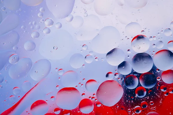 Agua Burbuja Aceite Macro Abstracto Flujo Fondo Líquido Azul Rojo —  Fotos de Stock