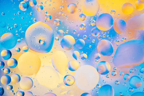 Vatten Olja Bubbla Makro Abstrakt Bakgrund Flöde Flytande Blå Aqua — Stockfoto