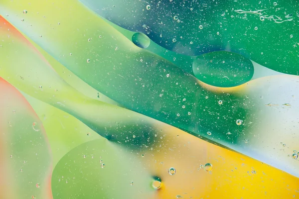 Acqua Olio Bolla Macro Astratto Fondo Flusso Liquido Verde Giallo — Foto Stock