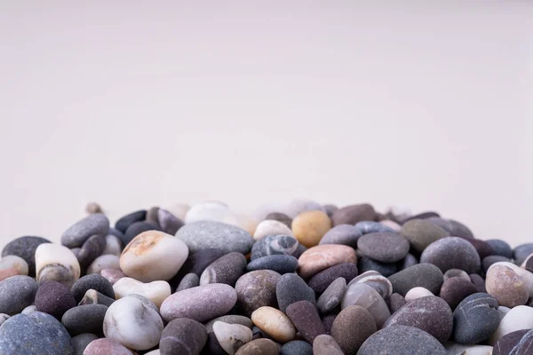 Varied Pebbles White Background Angle View — Stock Photo, Image