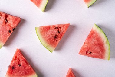 Beyaz arka plan, desen, doku, üst görünüm, düz döşeme karpuz dilimleri