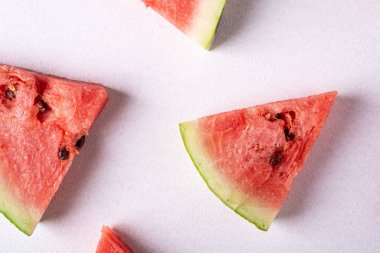 Beyaz arka plan, desen, doku, üst görünüm, düz döşeme karpuz dilimleri