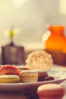 Renkli makarna macaroons