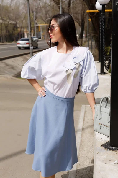 Kazakh Fashion Woman Posing Street — Stock Photo, Image