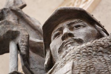 Kazak Ulusal Anıtı. Tarihi anıtlar.