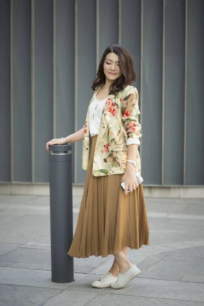 Beautiful Asian Business Woman Kazakh Fashion Girl — Stock Photo, Image