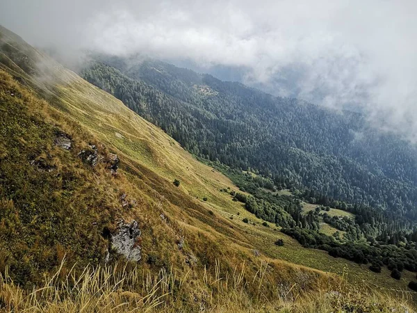 Malerische Bergketten Auf Dem Weg Zum Gipfel — Stockfoto