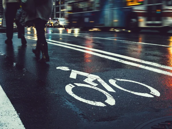 Bicycle Lane People Walking Street Sign Traffic City Transportation Raining — Stock Photo, Image