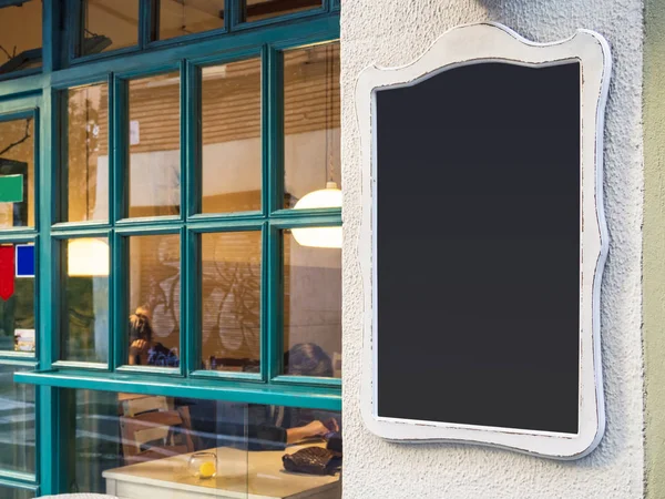 Simular marco de pizarra Café restaurante Menú Tienda Frente — Foto de Stock