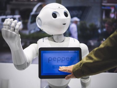 Tokyo, Japonya - Nis 16, 2018 : Biber Robot Umansı Yardımcısı 