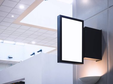 Mock up Signboard siyah çerçeve Ön Shop modern tabela