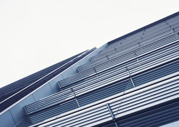 Padrão de aço Detalhe da arquitetura Design de fachada Edifício moderno — Fotografia de Stock
