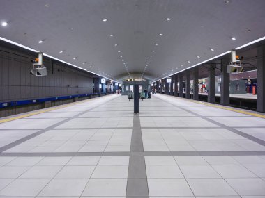 Uzay Salonu perspektifi tren istasyonu mimari arka planı inşa ediliyor