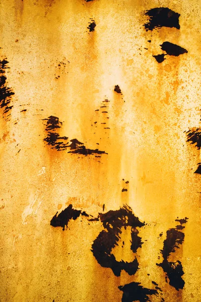 Paslı doku ile damla çelik duvar arka plan üzerinde