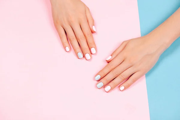 Stylish Trendy Female Manicure Beautiful Young Woman Hands Pink Blue — Stock Photo, Image