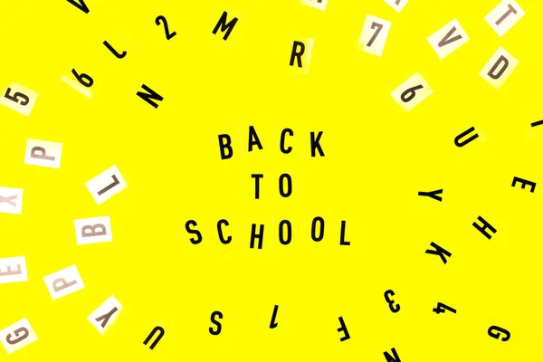 Lettere di rientro a scuola — Foto Stock