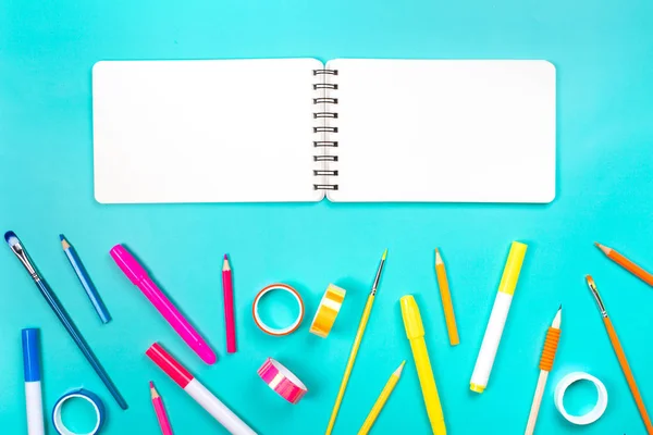 Back to school flat lay frame — Stock Photo, Image