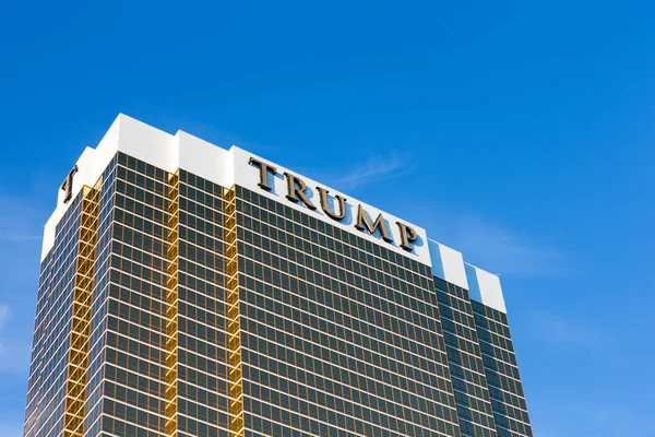 Vue spectaculaire de l'hôtel Trump International — Photo