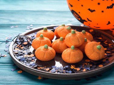 Kabak şekil Cadılar Bayramı hatmi çocuklar için